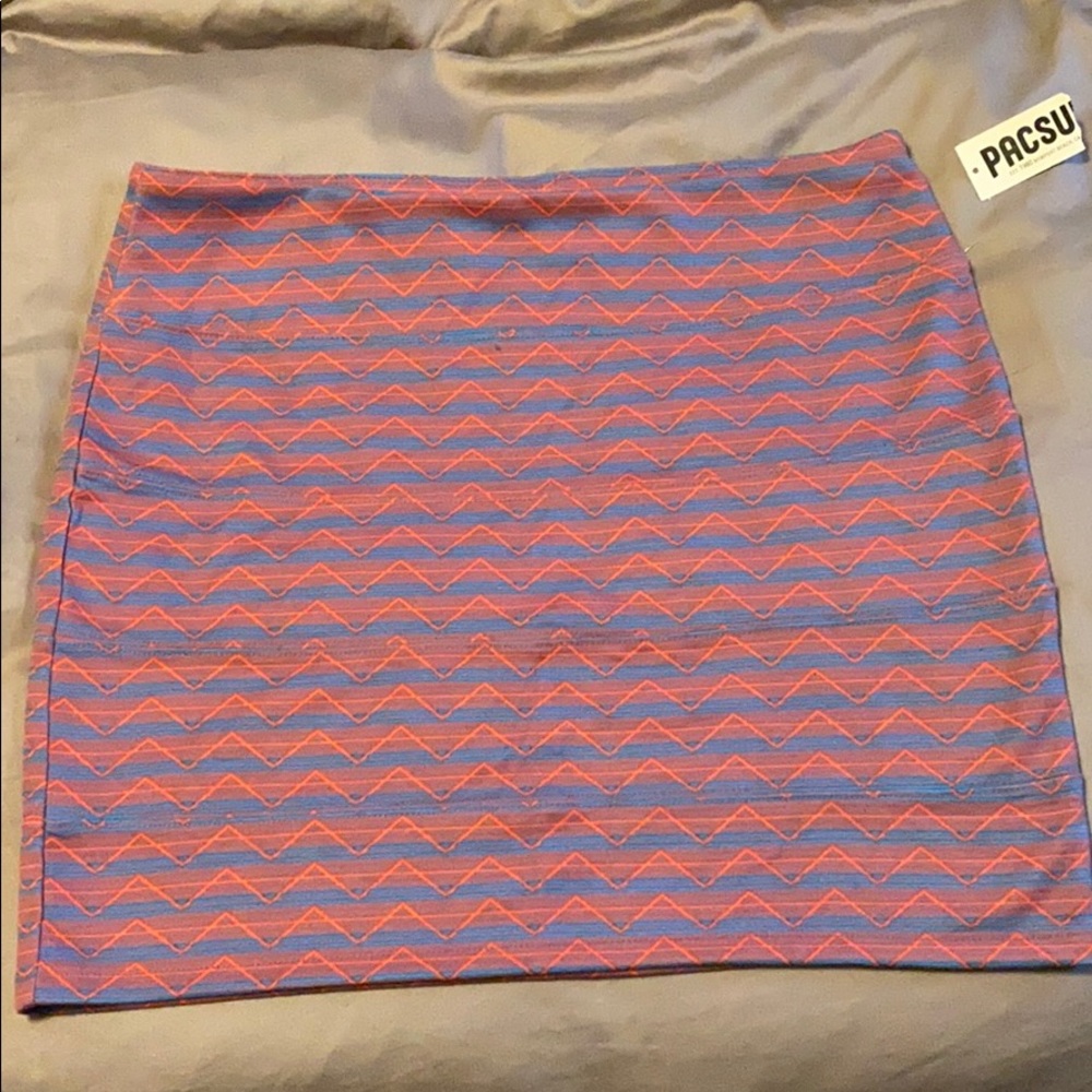 Cute polyester/spandex skirt